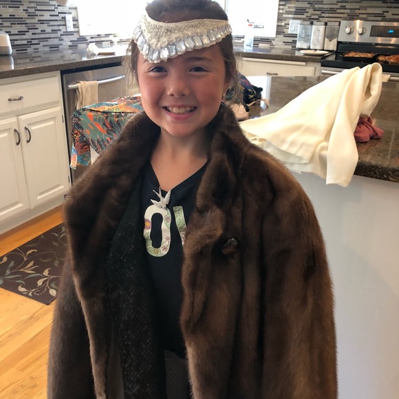 Meet your Posher, Rachel - Picture 3 of 4